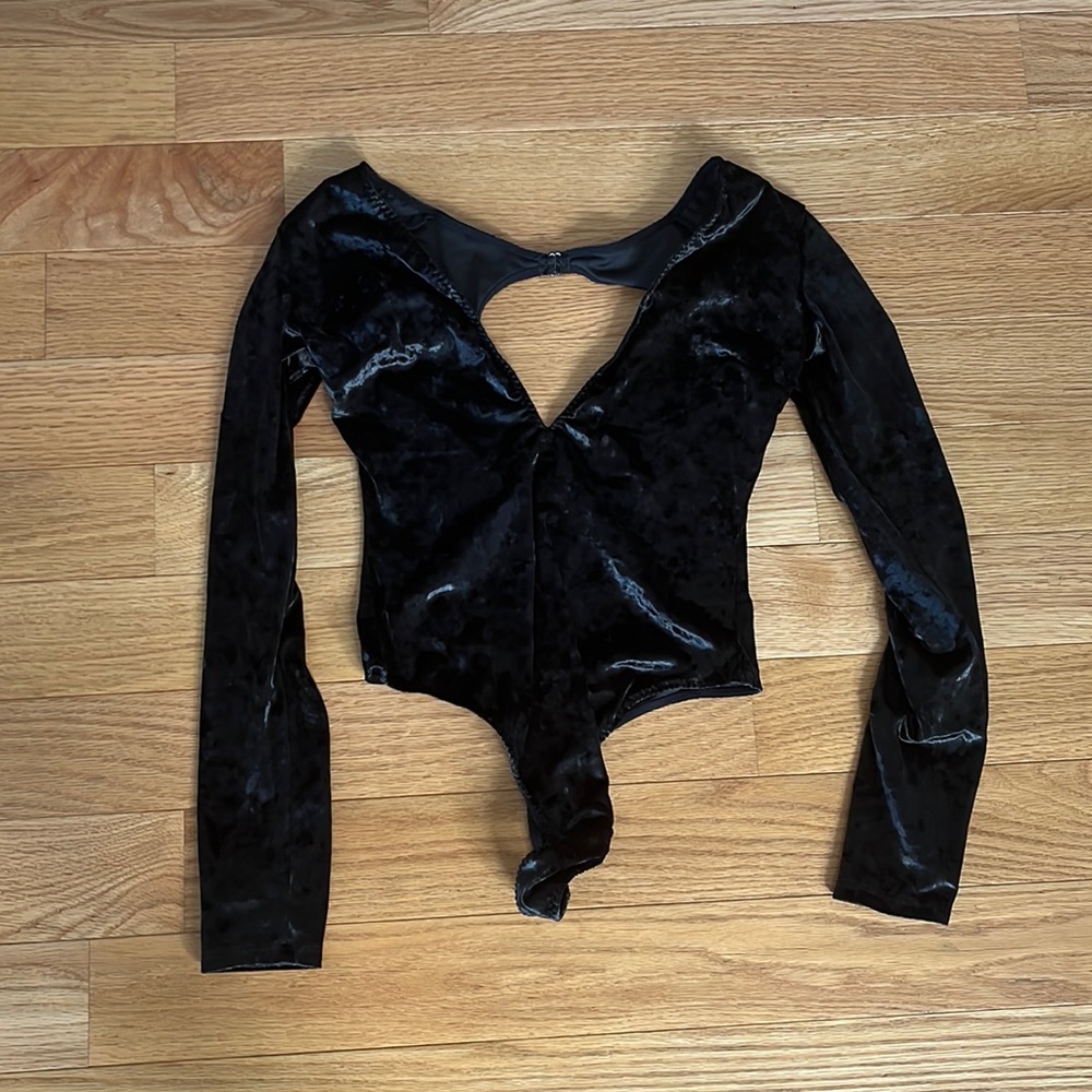 Black Victoria’s Secret long sleeve velvet body suit